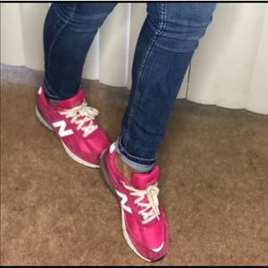 BREAST CANCER NEW BALANCE 990’s 💖STILL AVAILABLE